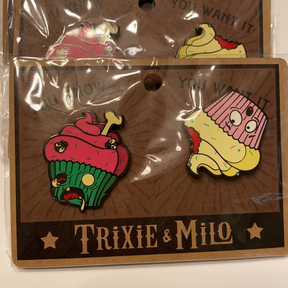 Fun pins for book bags, hats, jackets, etc. - Picture 2 of 8